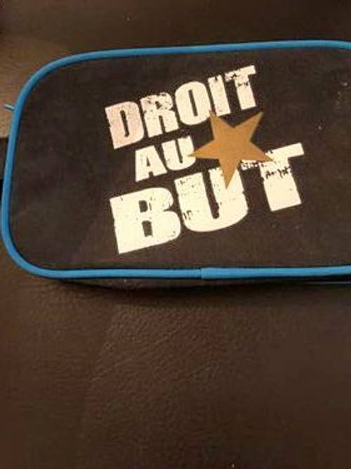Trousse OM DROIT AU BUT