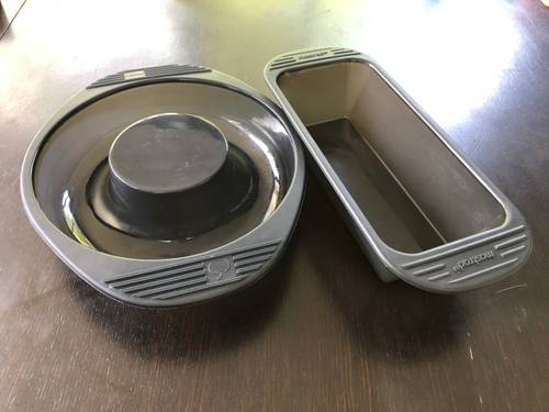 Lot de deux moules en silicone