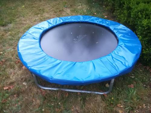Vends trempoline très bon état, 1.4m de diamètre