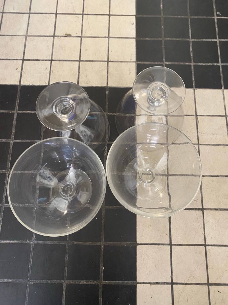 4 coupes à dessert