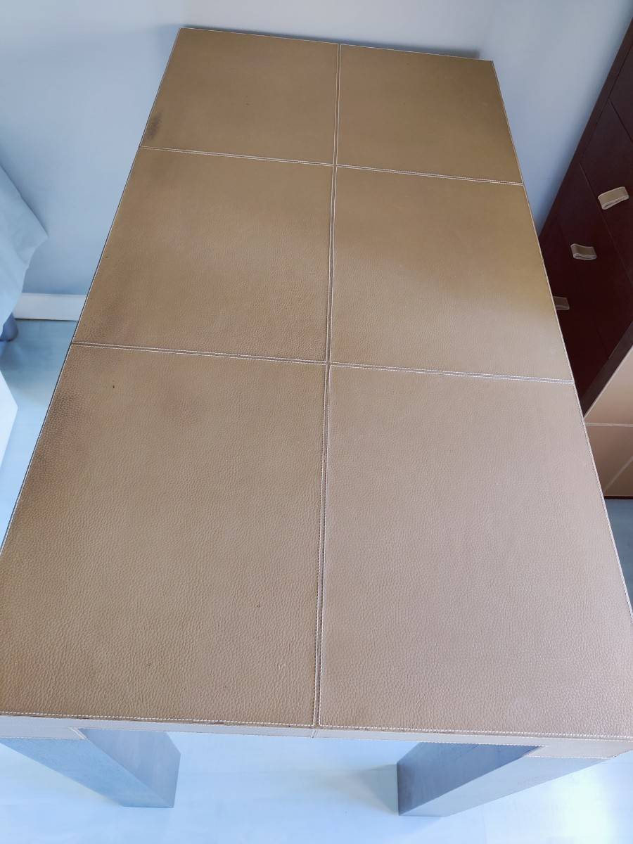 Bureau en manguier et similicuir