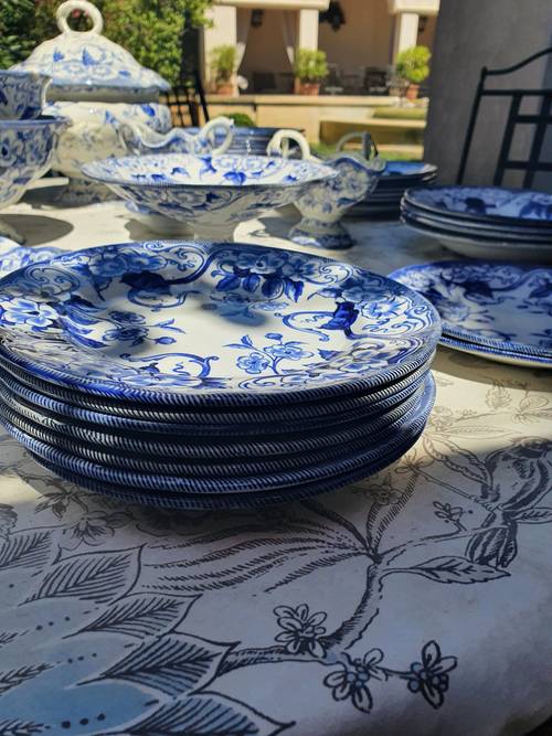 7 assiettes à dessert Flora Creil Montereau