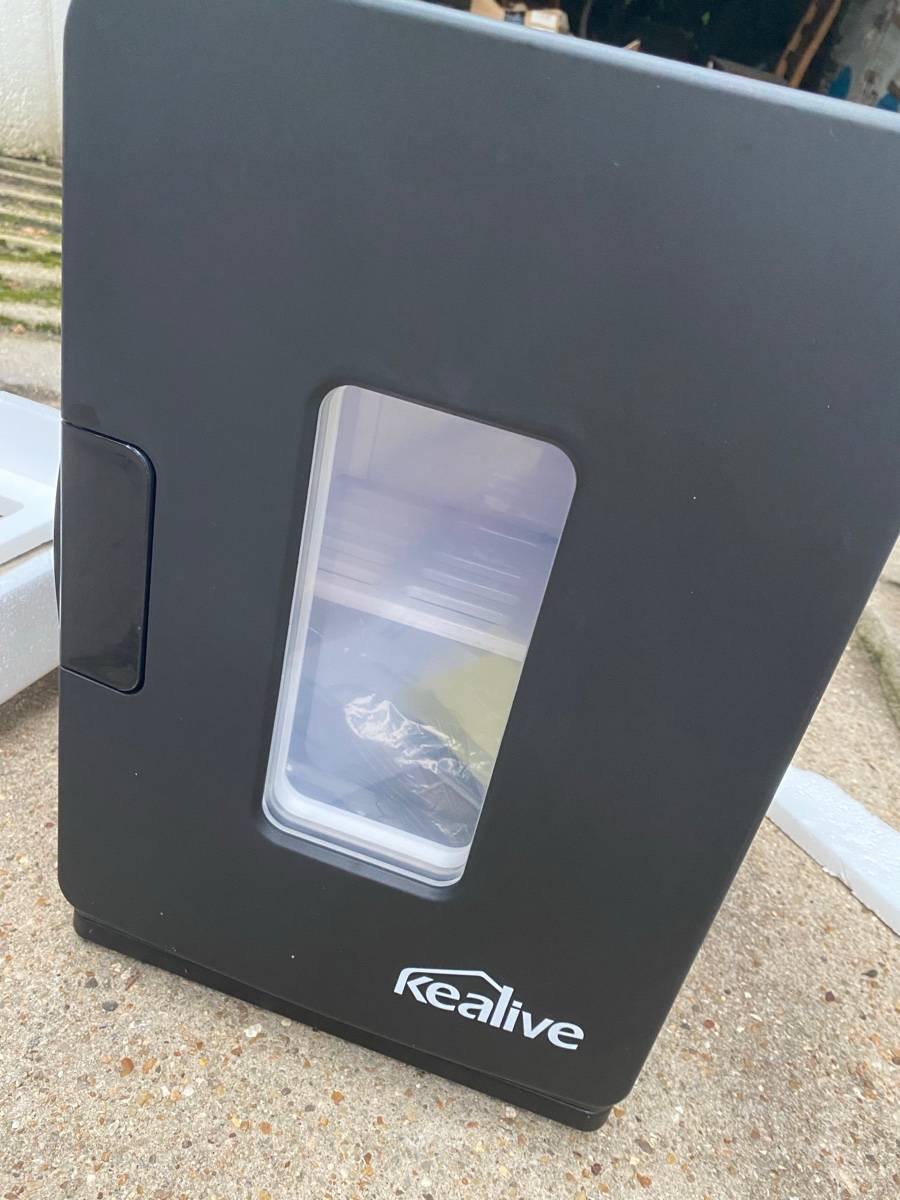 Vends mini frigo neuf Kealive 15L