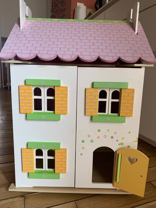 Vends maison de poupée en bois