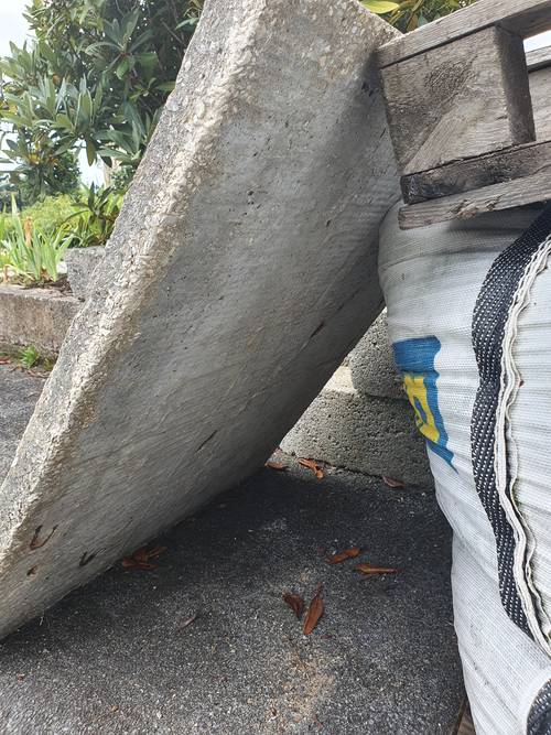 Couvercle de regard en béton 74x90 cm