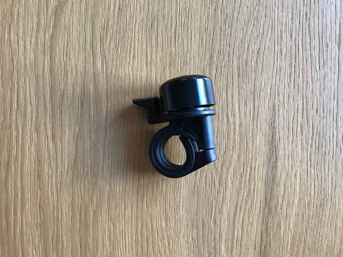 Donne sonnette de vélo noire