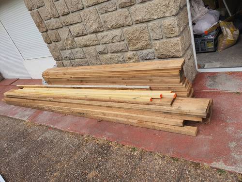 Planches de bois Douglas