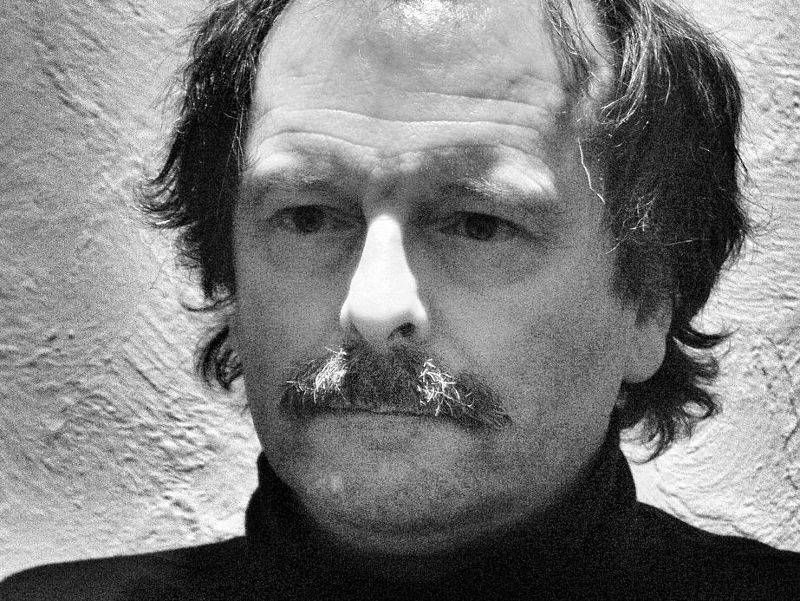 André