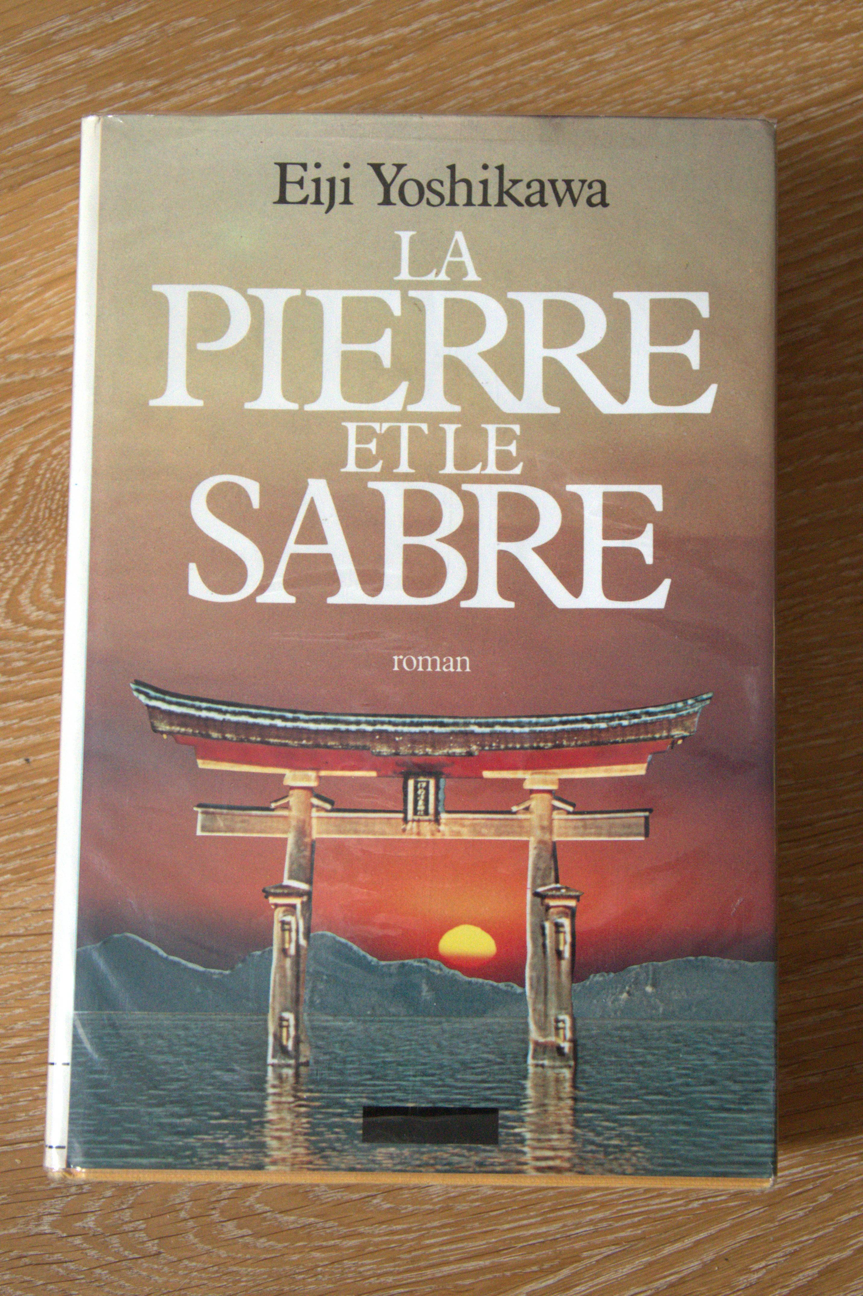 La pierre et le sabre