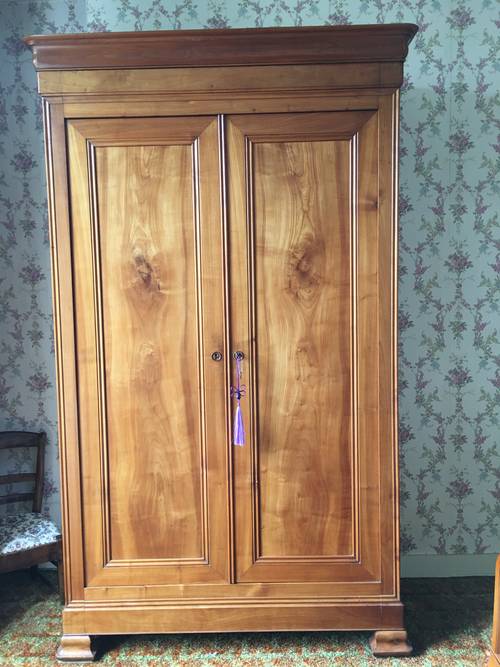 Armoire style Louis Philippe