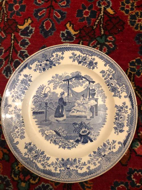 Assiette porcelaine opaque Creil et Montereau mi 19ème siècle