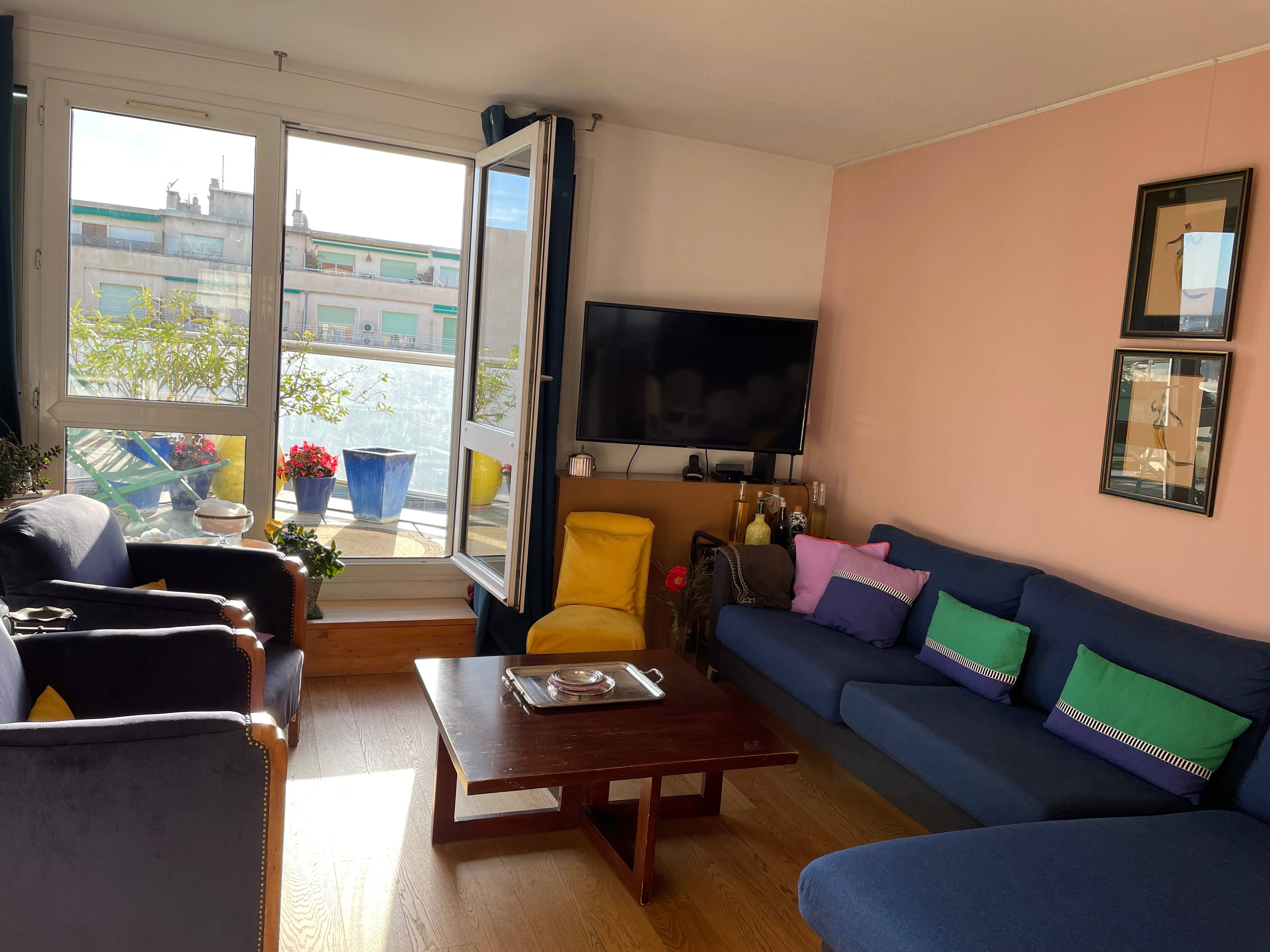 Loue chambres appartement 110m² en colocation - Marseille