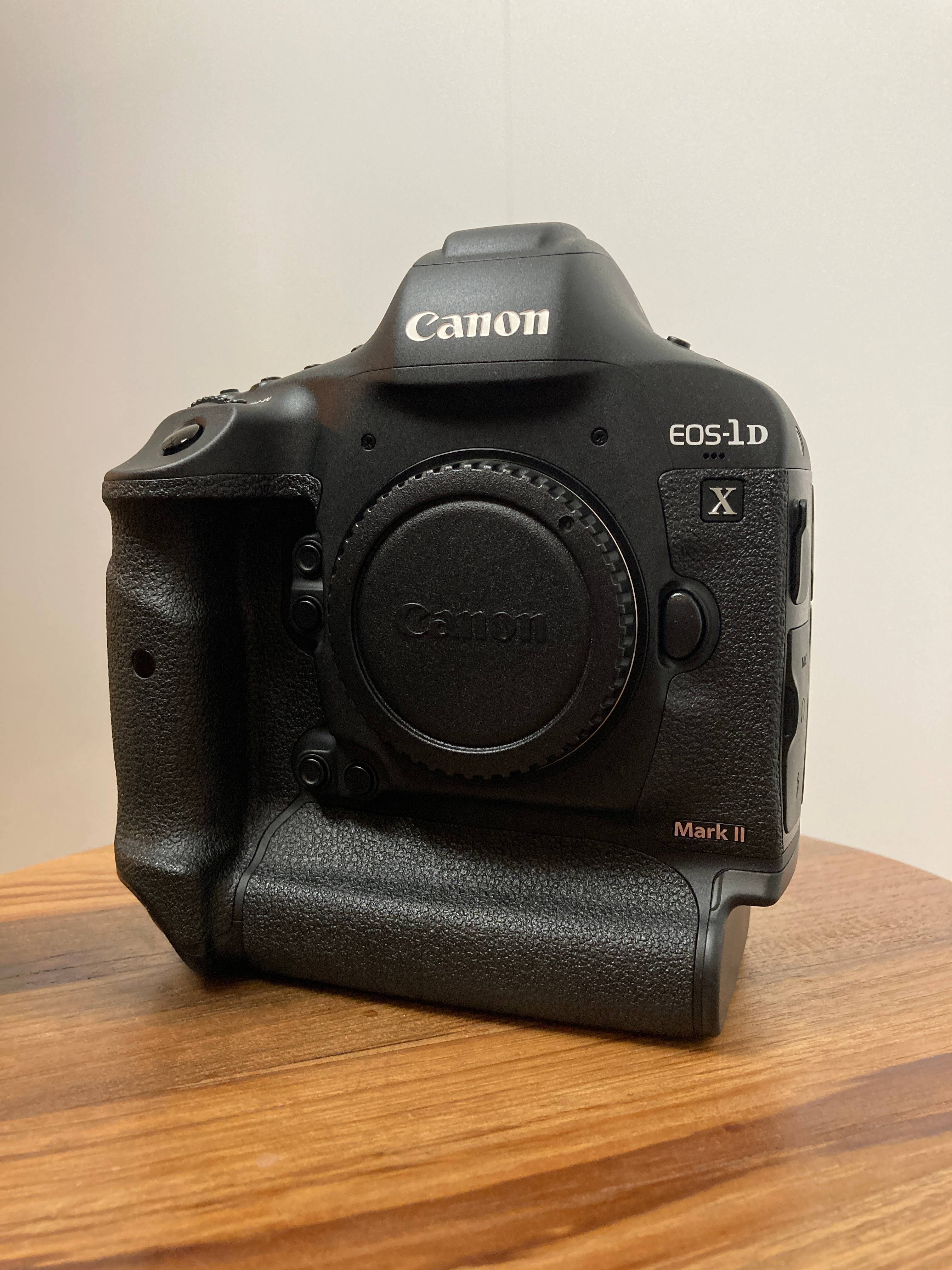 Appareil photo Canon EOS 1DX Mark II - Etat irréprochable