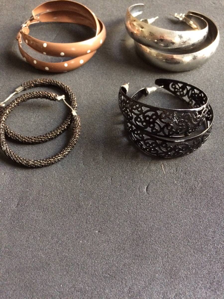 Créoles pour oreilles percées