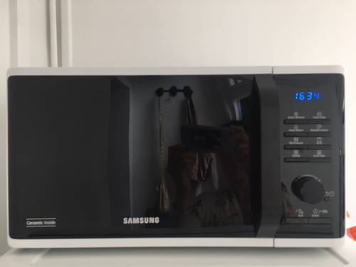 A vendre micro-ondes SAMSUNG Neuf Jamais utilisé