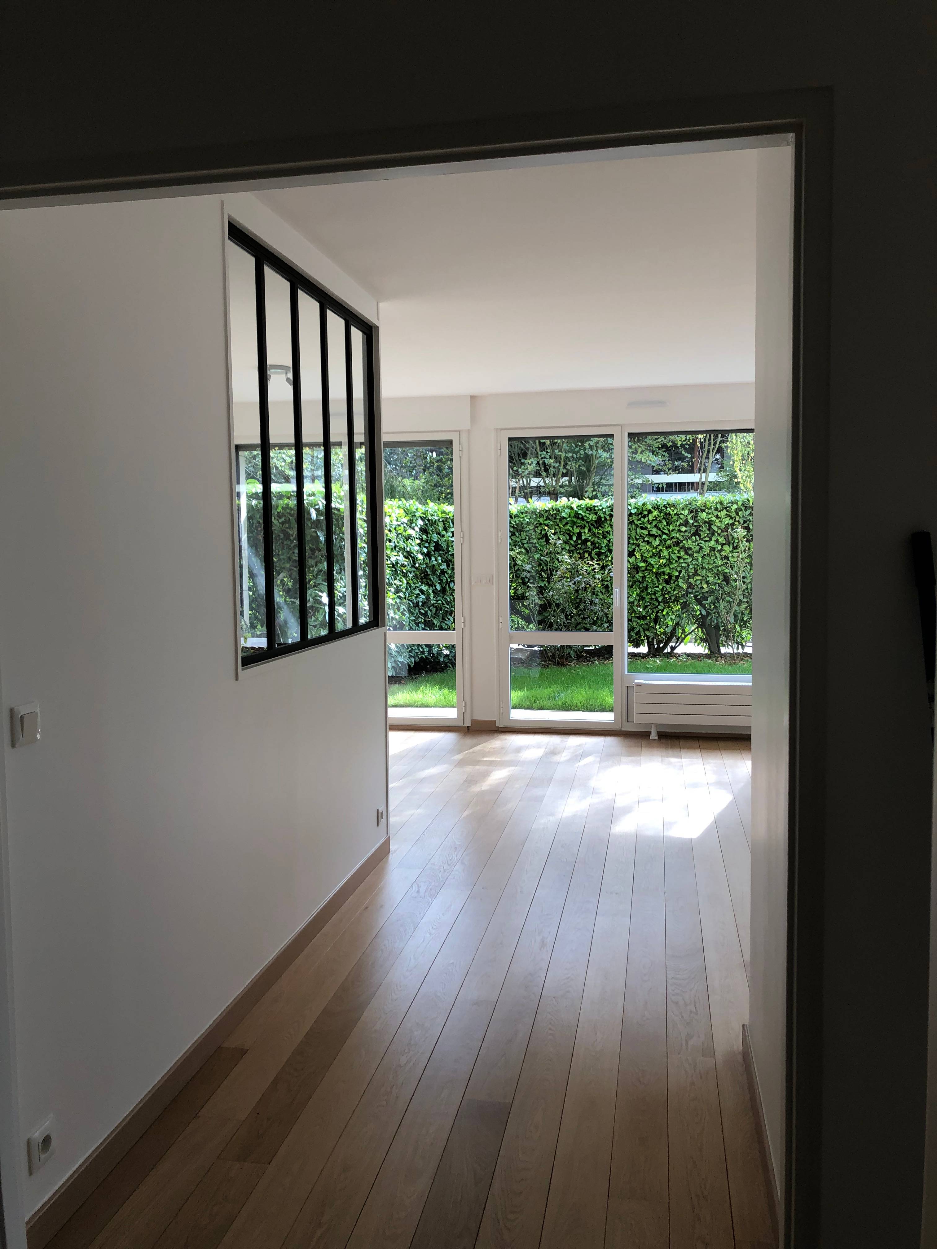 Loue appartement de 74.5m² avec jardin privatif de 135m² - Noisy le roi (78)