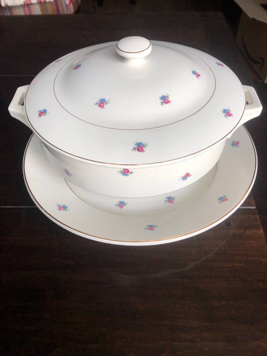 Soupière et plat de service demi-porcelaine KG Lunéville
