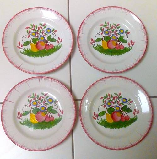4 Assiettes en faïence Les Islettes XVIIIe, Etat excellent
