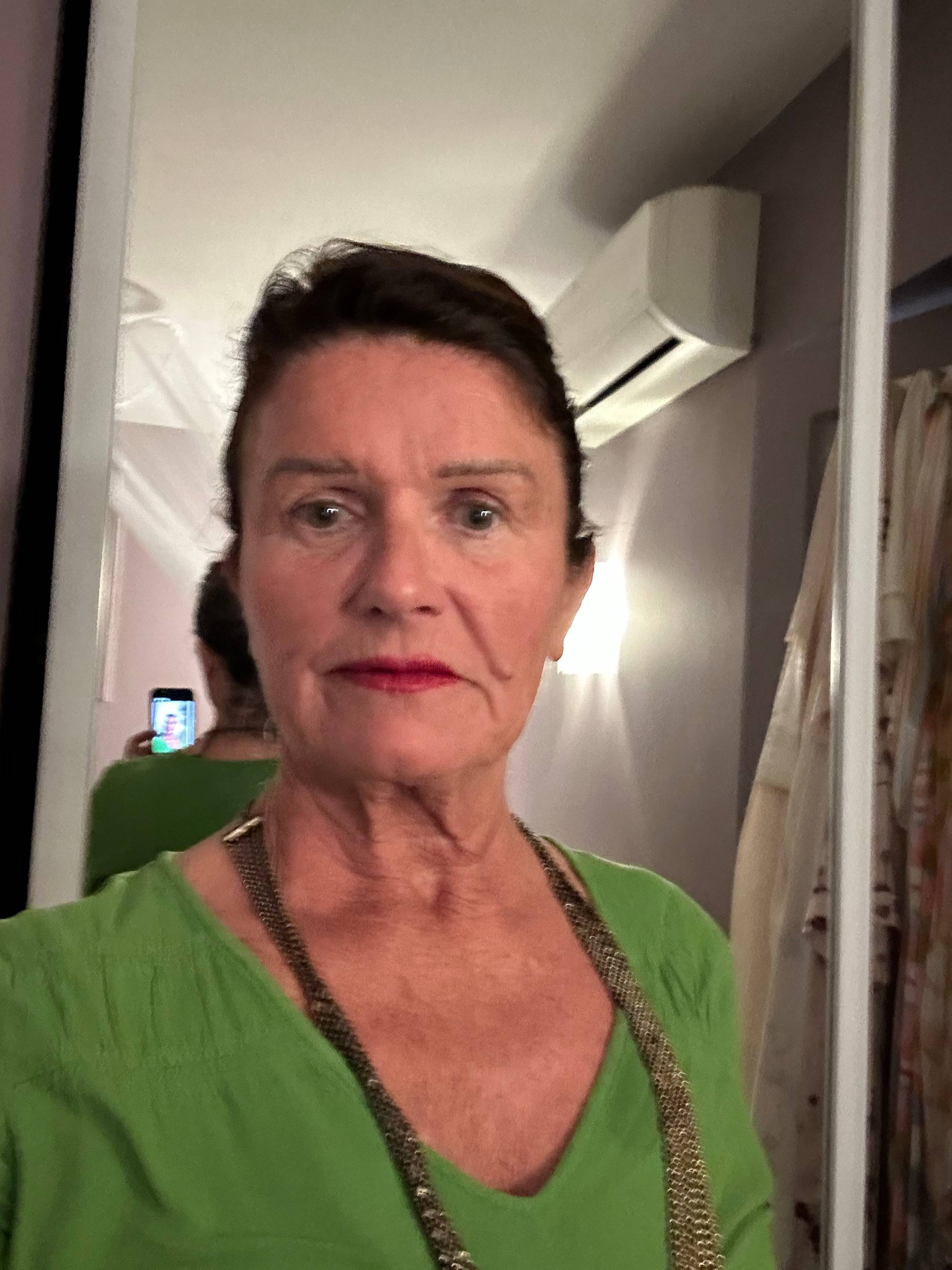 Martine.