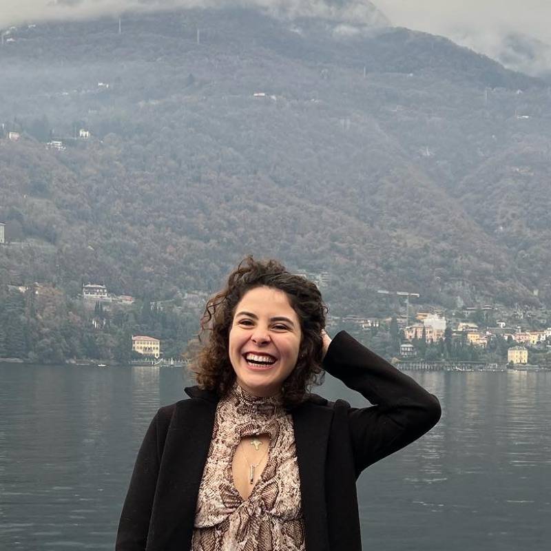 Inès