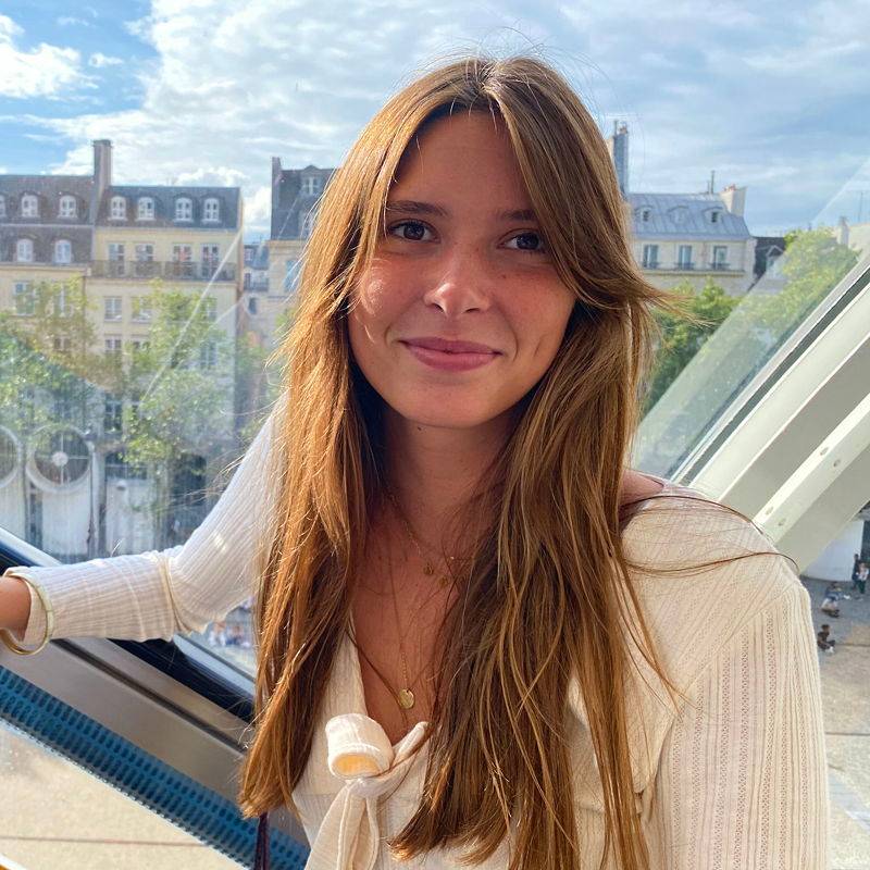 Eve de L.