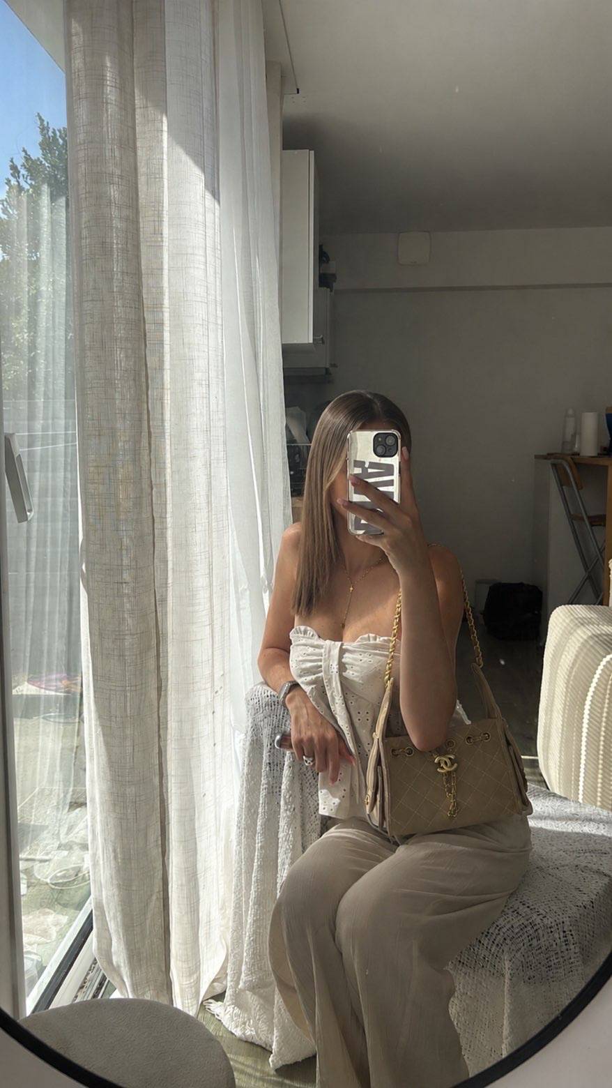 Lola