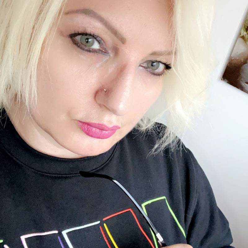 Propose professeur de français pour cours particuliers