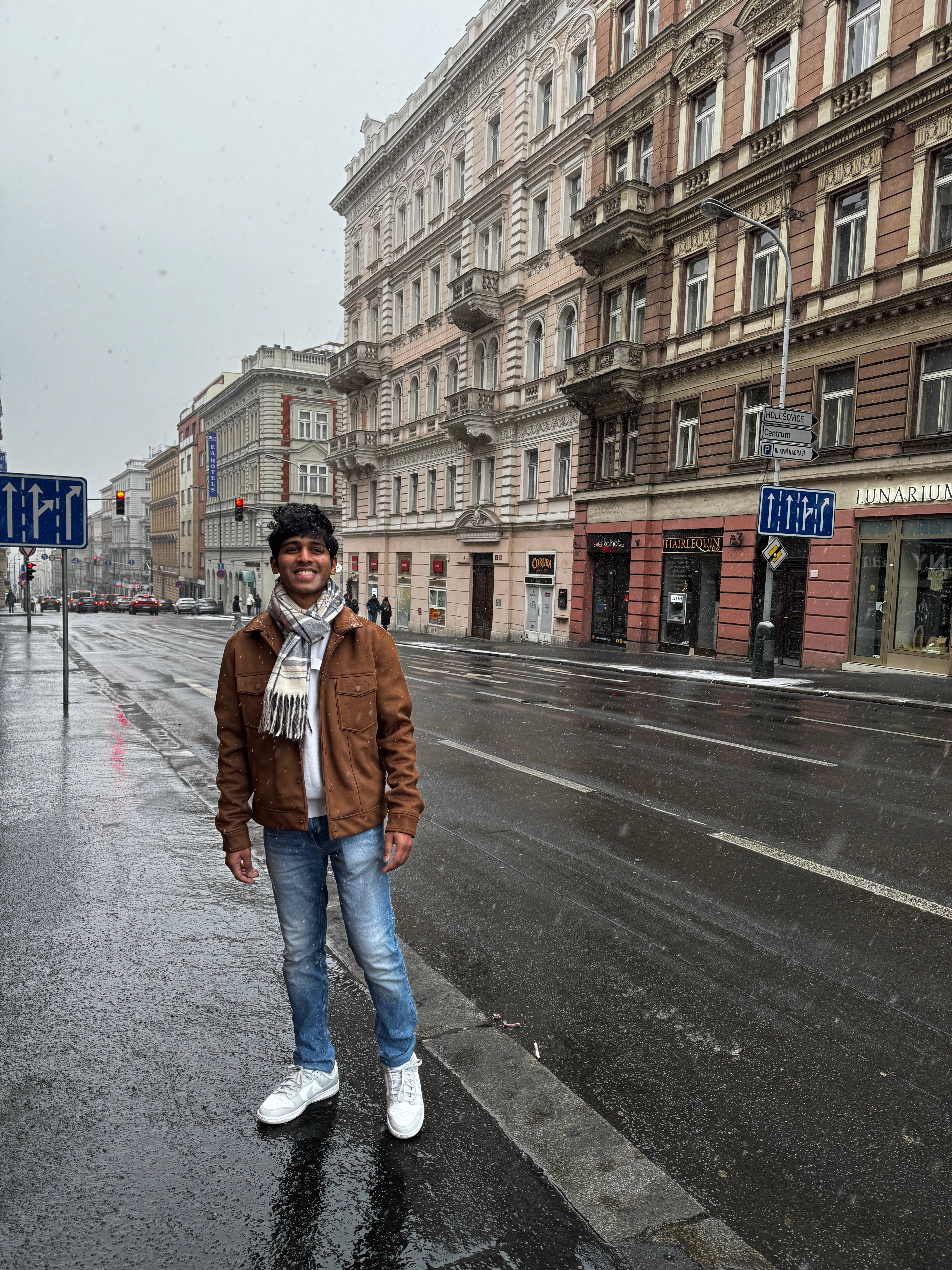 Suhas