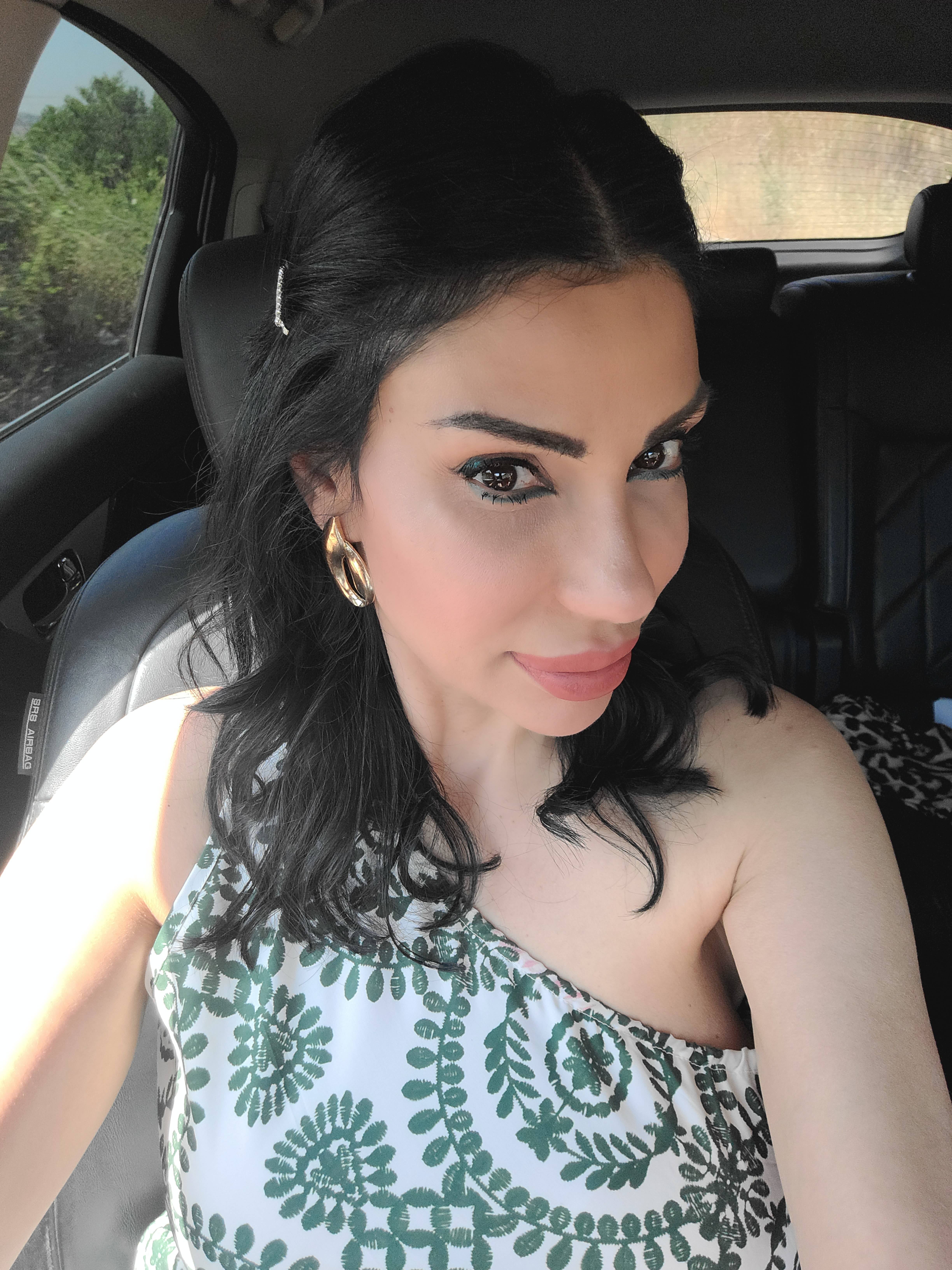 Roula B.