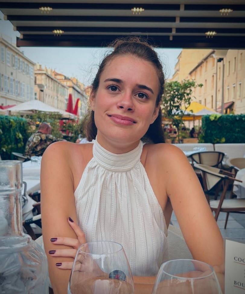 Inès
