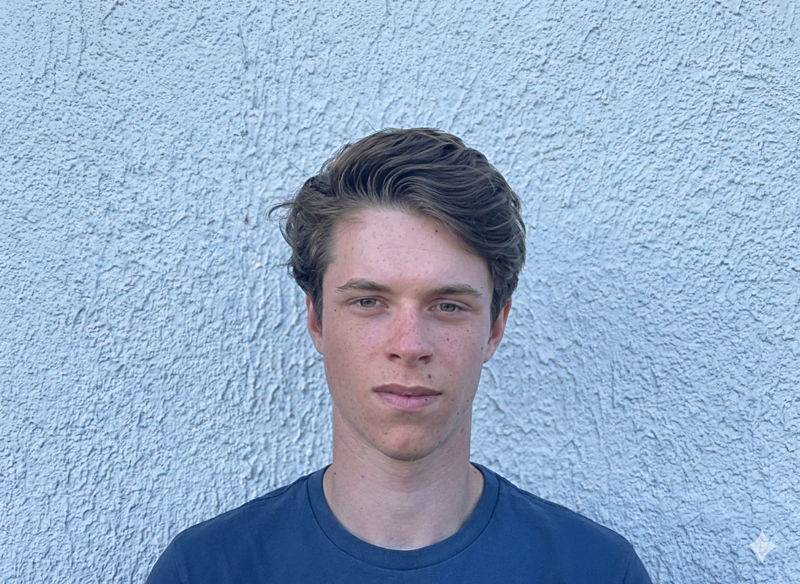 César