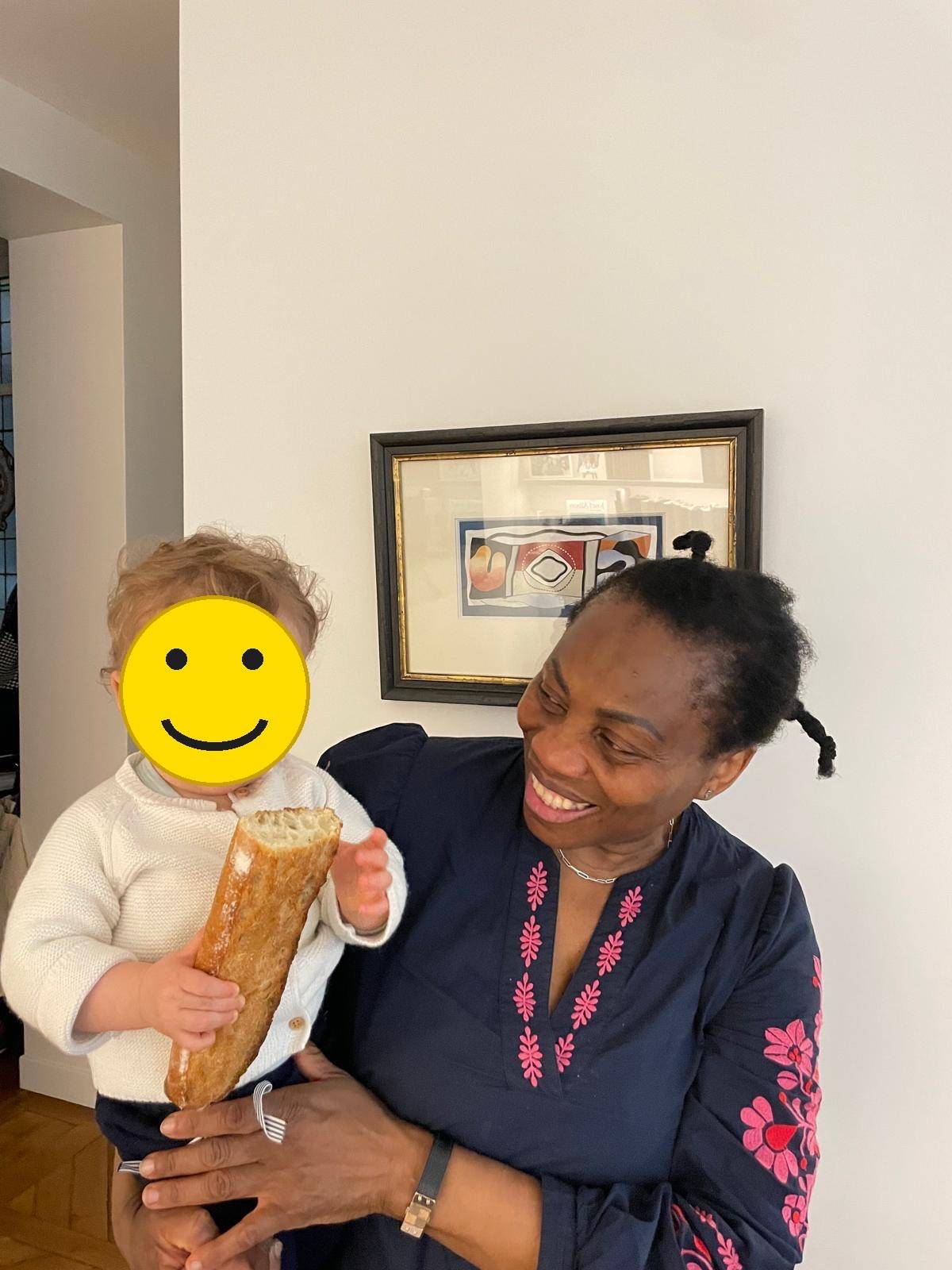 Propose nounou expérimentée pour garde simple ou partagée (temps plein) sur Paris