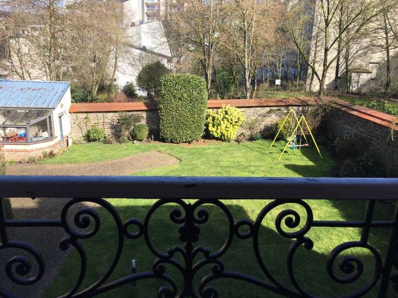 Loue chambre d’étudiante 16m² calme, très bon état, proche Faculté Droit Médecine, Sciences eco Rennes Centre