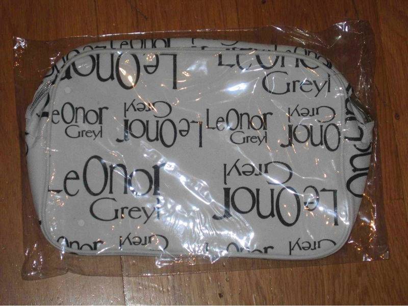 Trousse Leonor Greyl neuve