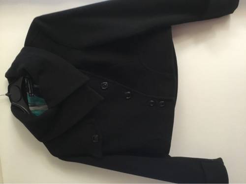 Vends veste courte en pure laine noire - Taille M