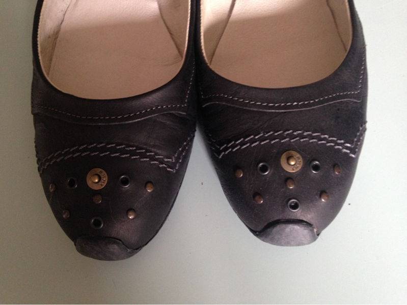 Ballerines cuir noir bracelets chevilles IKKS T41 excellent état