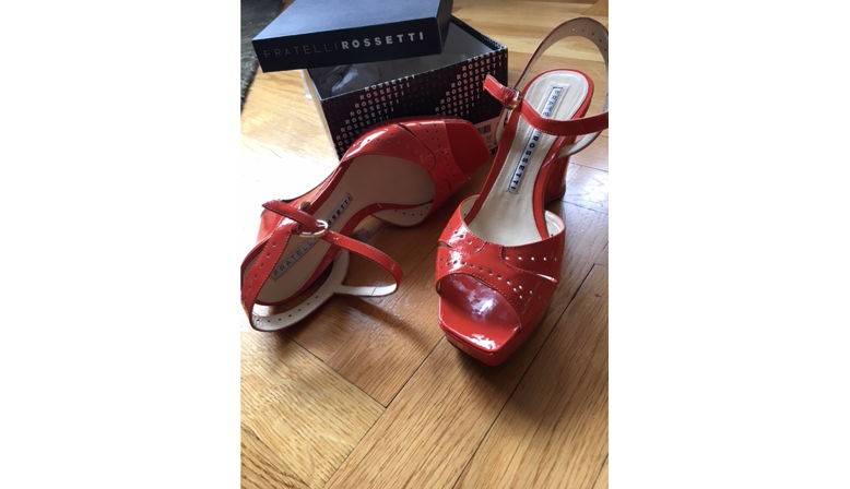 Sandales orange, pointure 39 cuir Fratelli Rossetti hautes peu portées