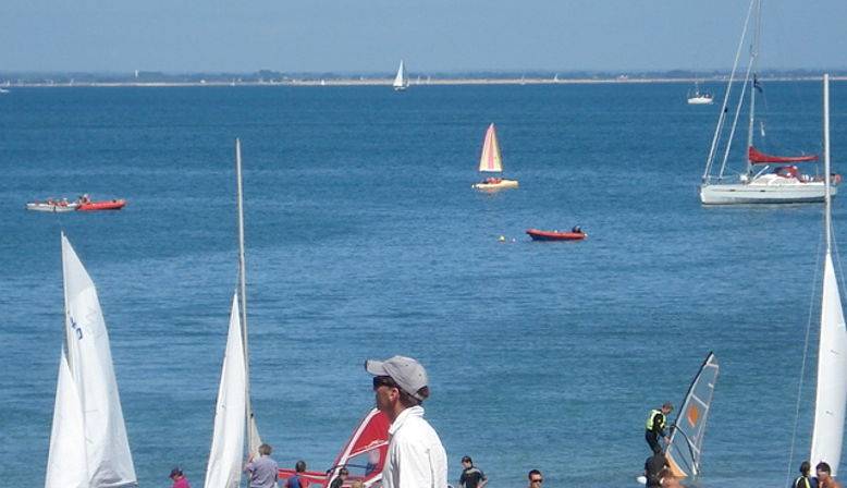 Loue bel appartement duplex face mer et plage - 6 couchages - Quiberon (56).2 terrasses vue mer