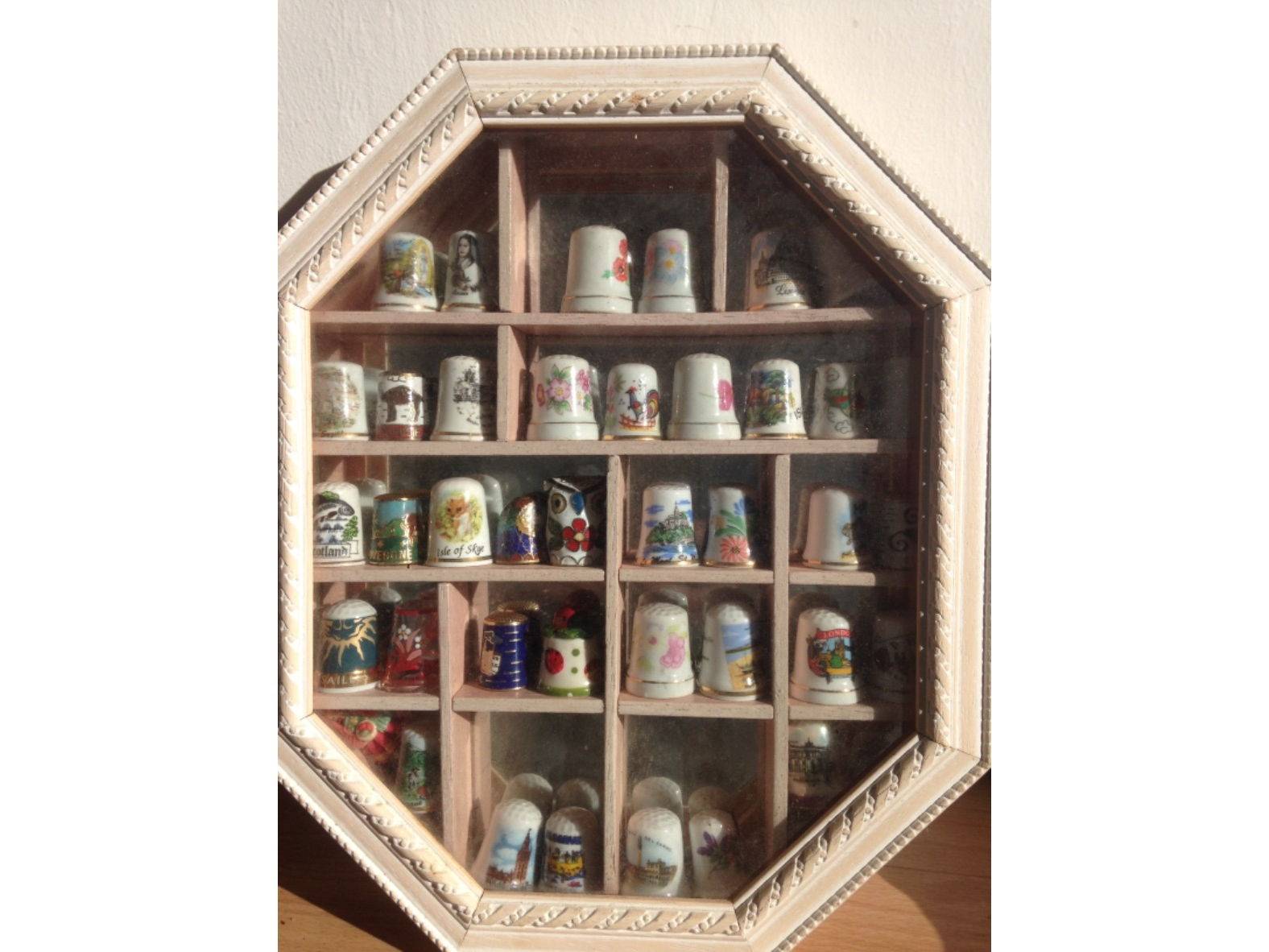 Vends collection de dés à coudre
