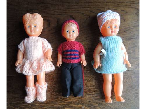 Vends lot de 3 poupées plastique 70’ s