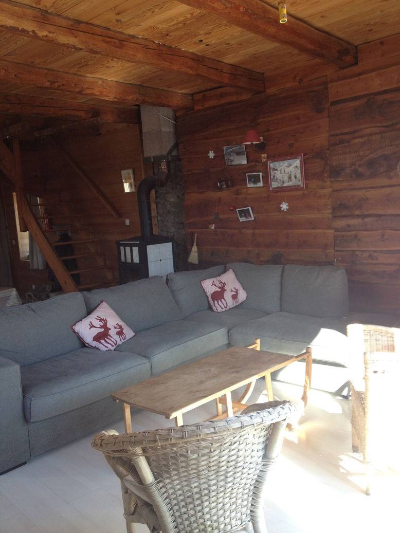 Loue Maison de village près de Briançon Serre Chevalier en 2 apparts ; 16 couchages, 5 chambres, 3 sdb