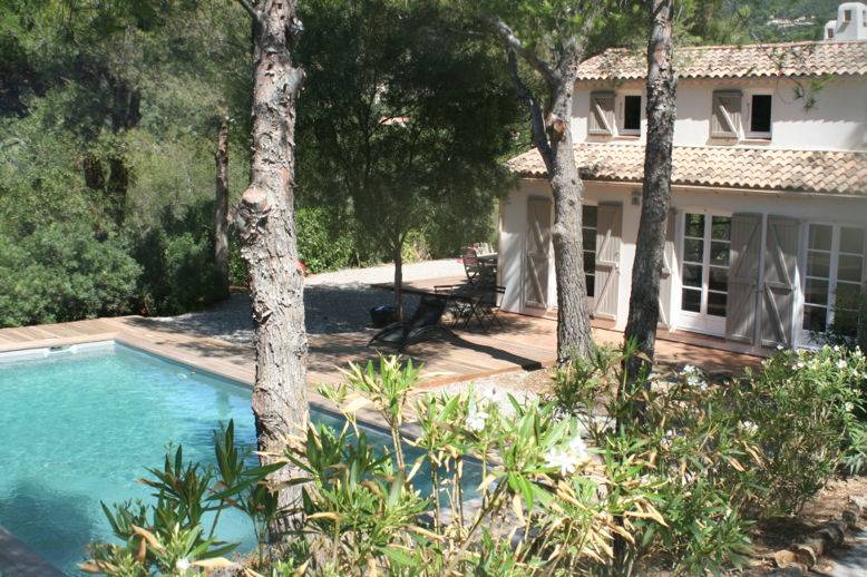 Loue maison calme La Croix Valmer(Var) 9 couchages, proche des plages