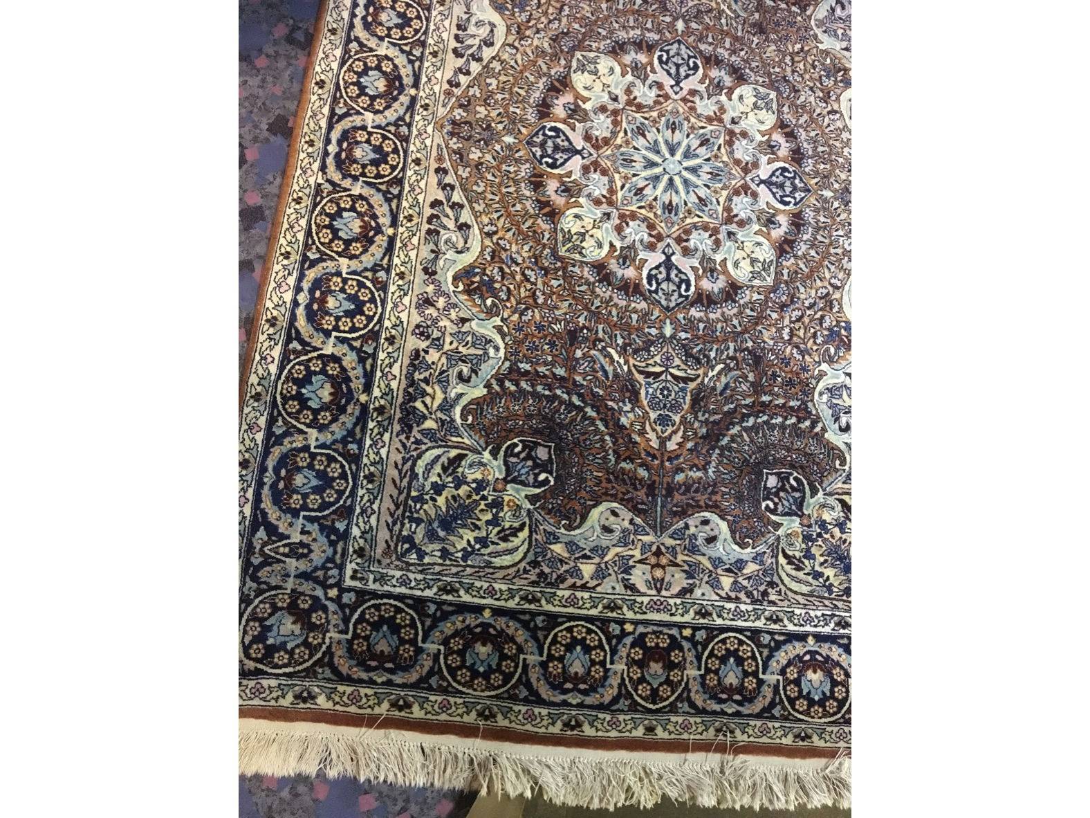 Tapis persan Nairn