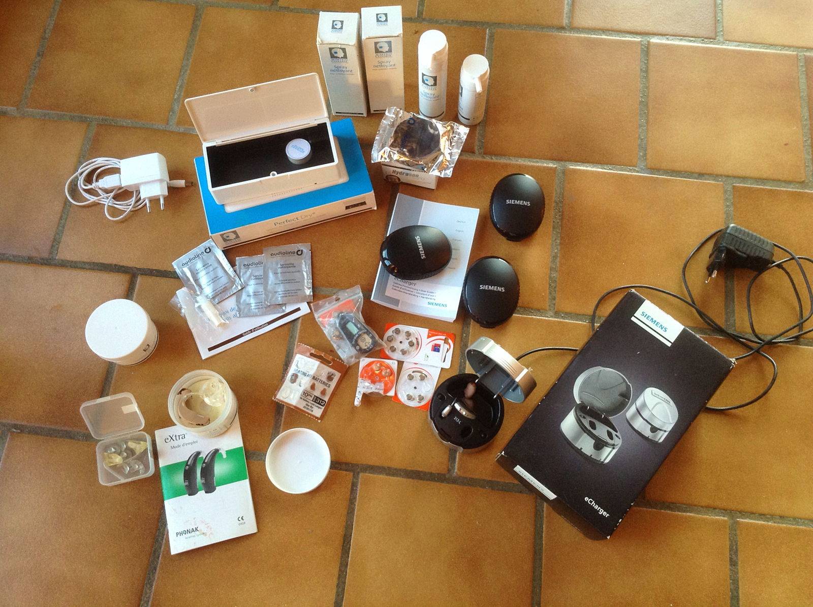 Accessoires et appareils auditifs