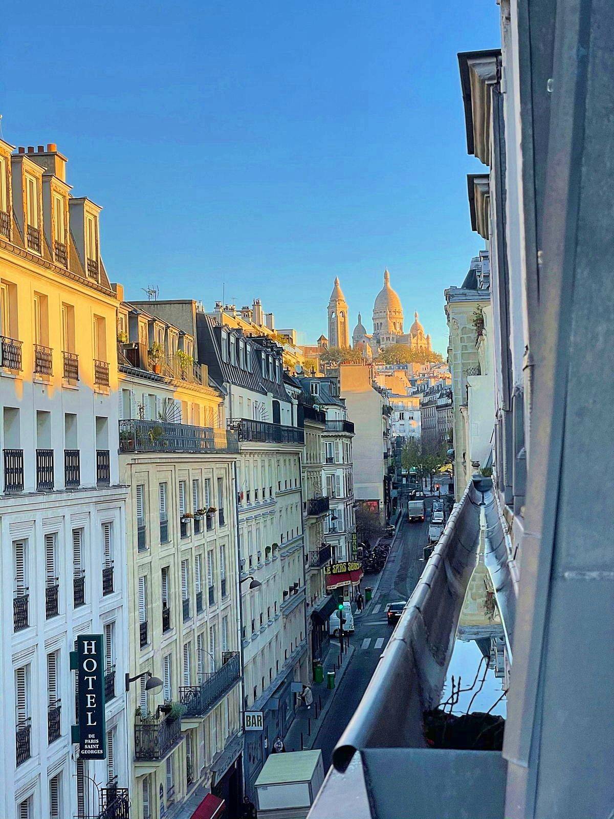 Loue studio - 14m² - Paris 9ème