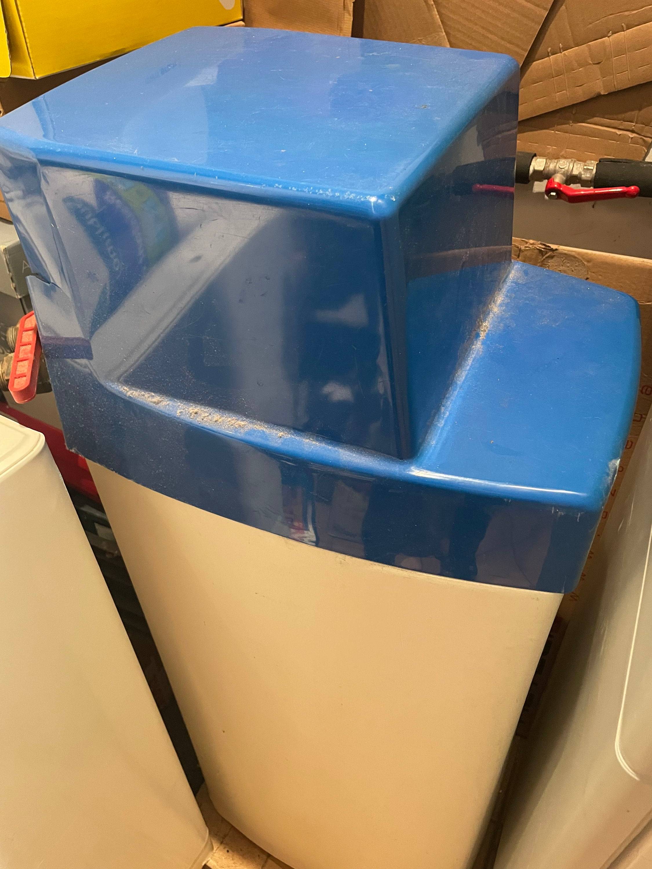 Adoucisseur d’eau monobloc FLECK 5600 dans l’état