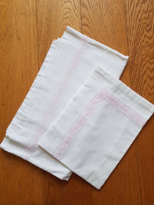Drap et taie lit bébé