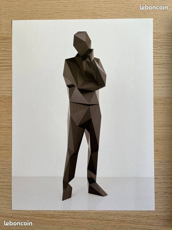 Affiche personnage homme marron Xavier Veilhan