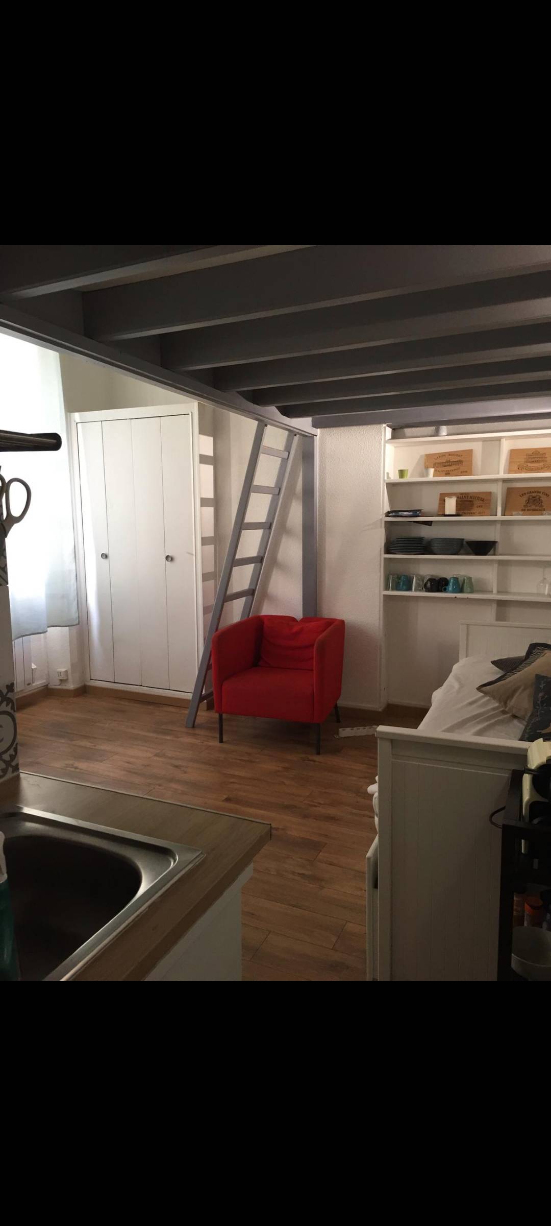 Loue Très agréable T1bis meublé centre ville - 18m², Bordeaux (33)