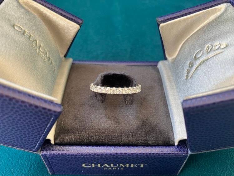 Alliance chaumet platine pavée diamants taille 52